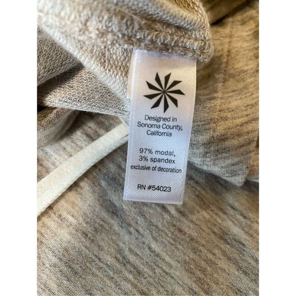 Athleta Long Sleeve Cowl‎ Neck Pull Over - Picture 4 of 6